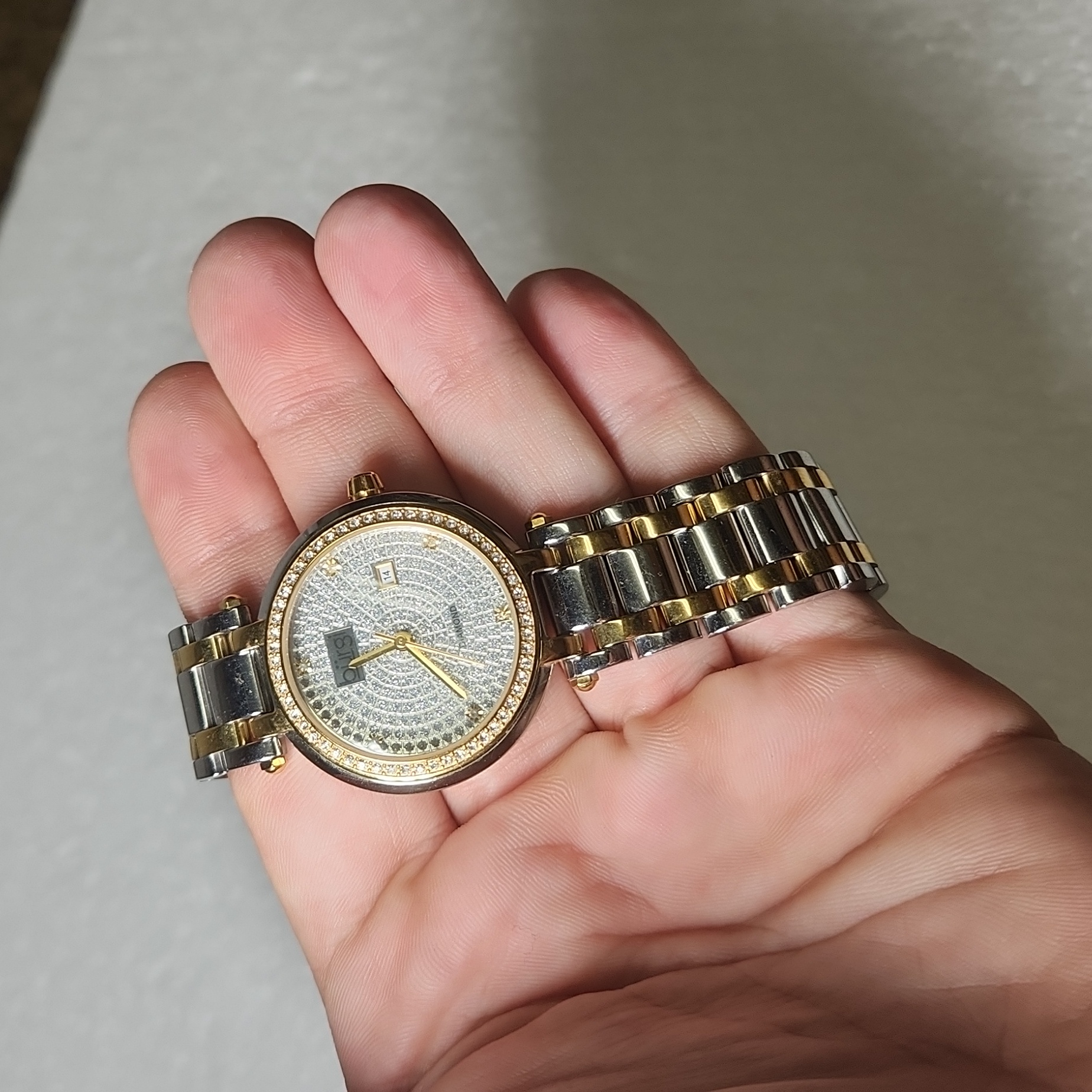 Brgi  Diamond Watch